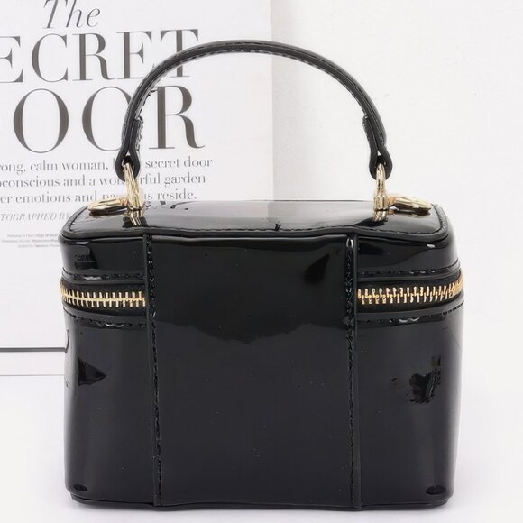 Patent Faux Leather Envelope Clutch - Picture 3 of 7